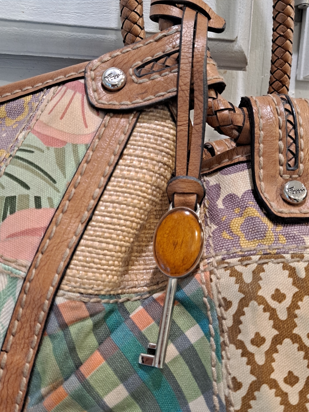 Fossil Modern Vintage Patchwork Shoulder Crossbody Bag in Tan and Multi - Picture 2 of 16